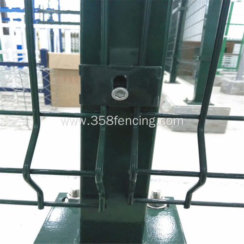 Customized Cheap Plastic Coated Welded Fence